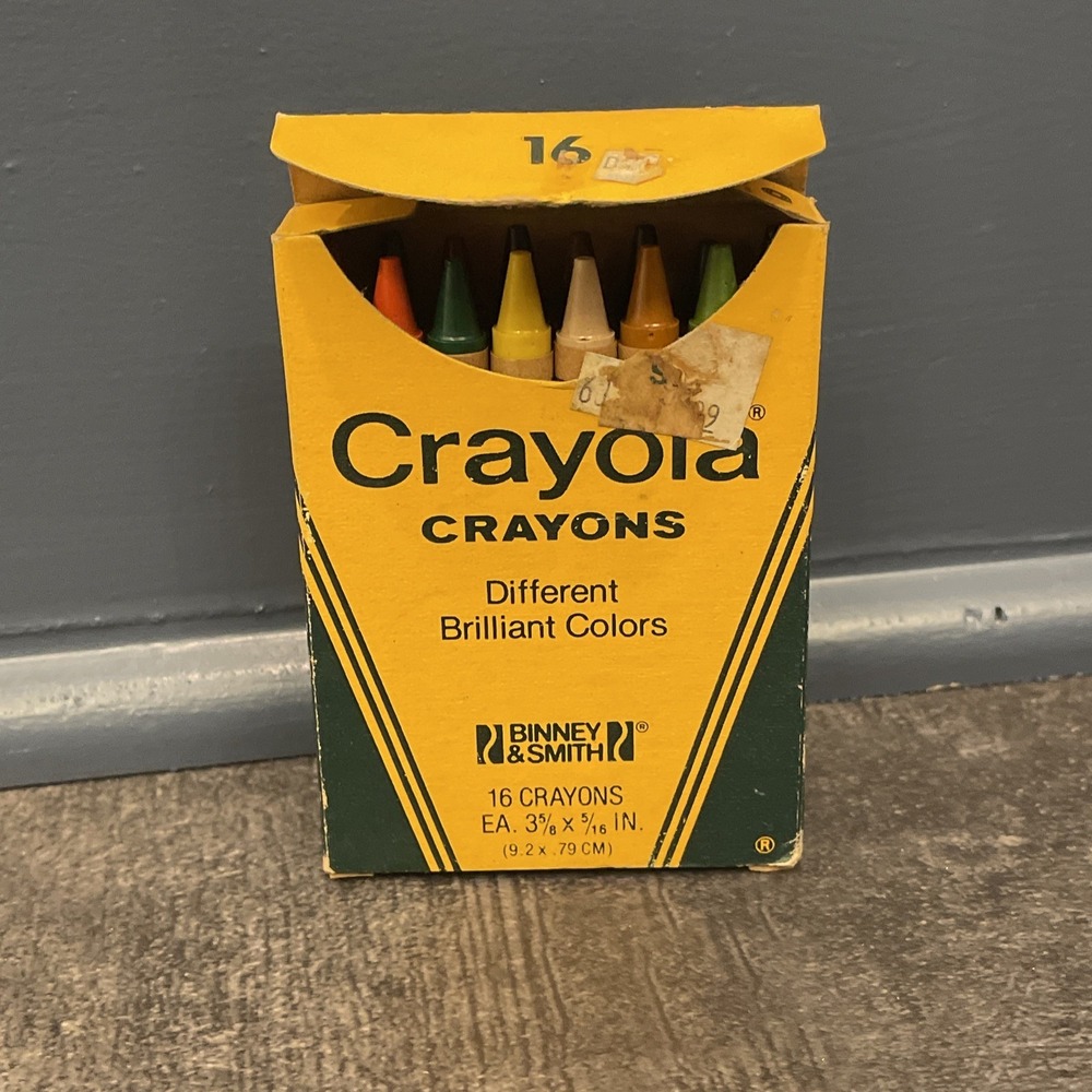Vintage Crayola Crayons 16 Pack Binney & Smith 1977 Unused Brilliant Colors